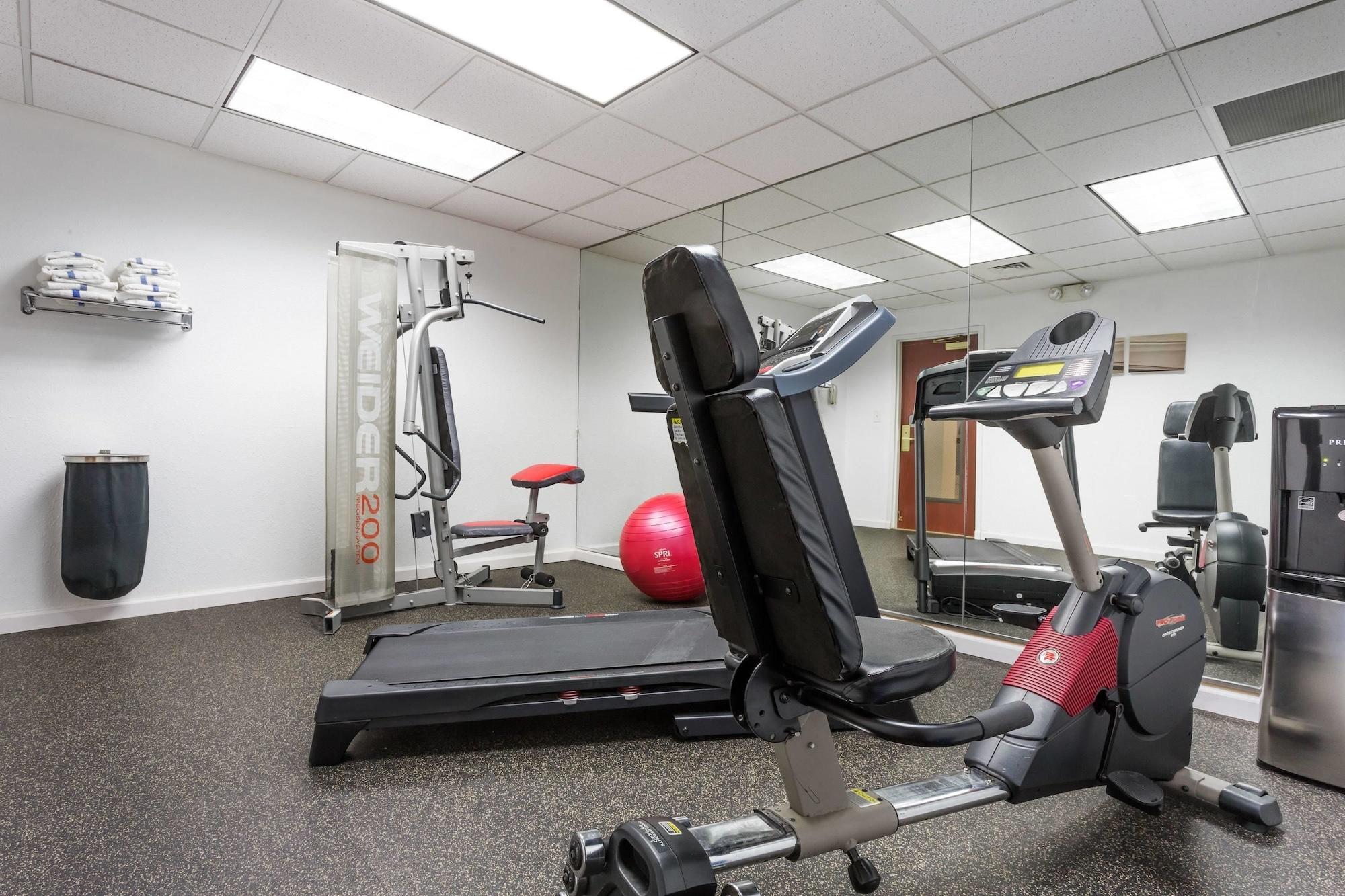Quality Inn Zephyrhills-Dade City Buitenkant foto