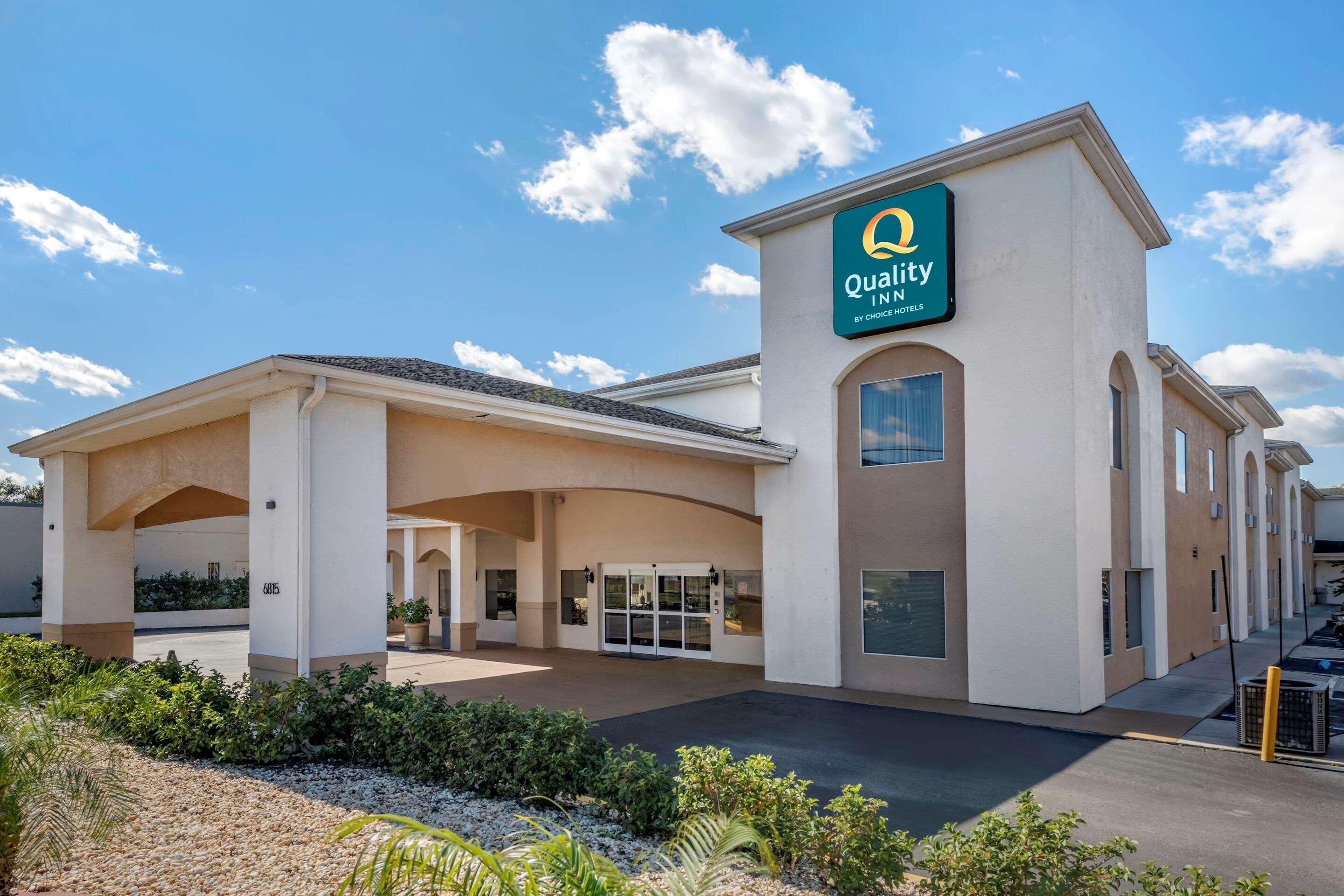 Quality Inn Zephyrhills-Dade City Buitenkant foto