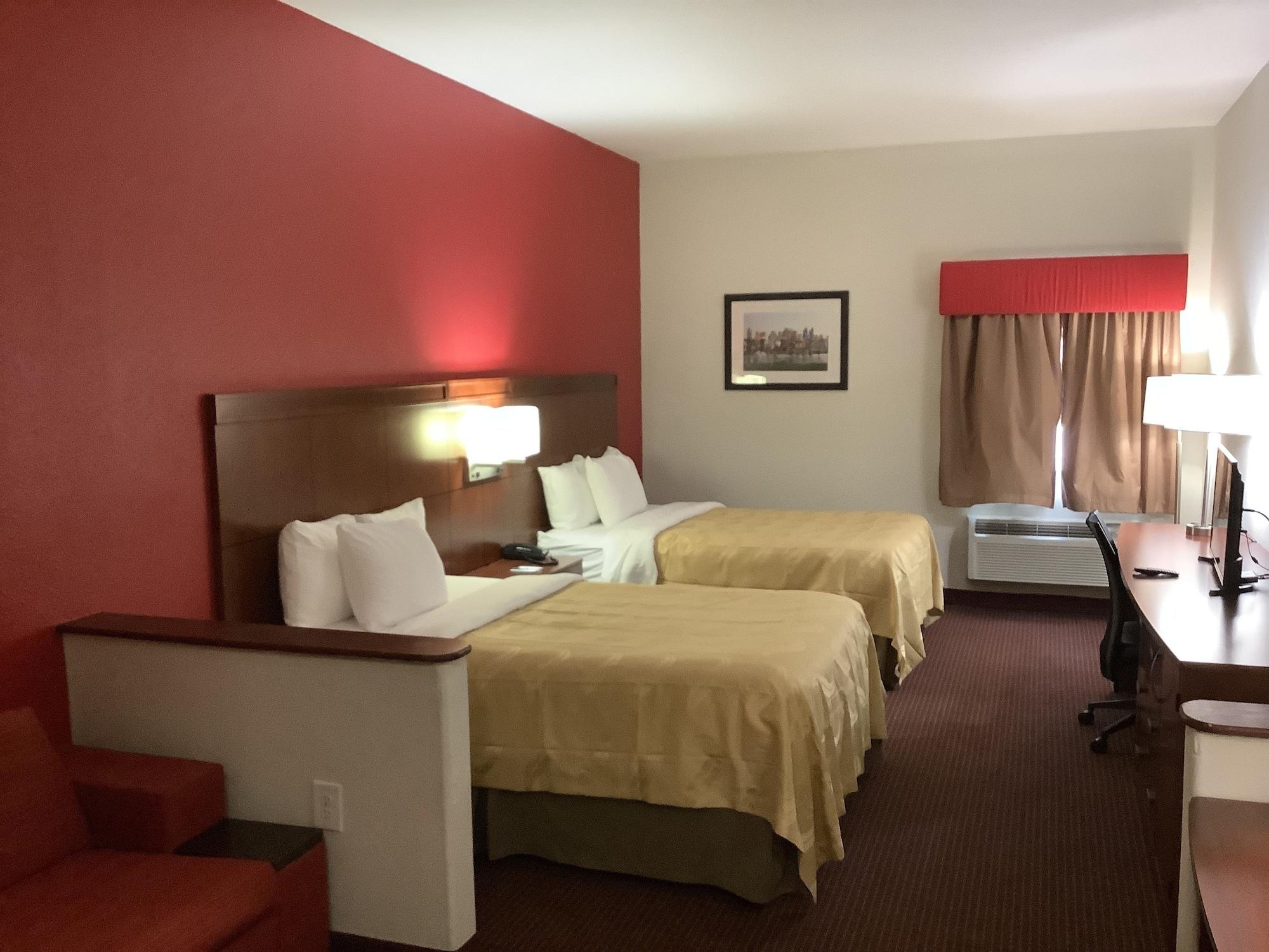 Quality Inn Zephyrhills-Dade City Buitenkant foto