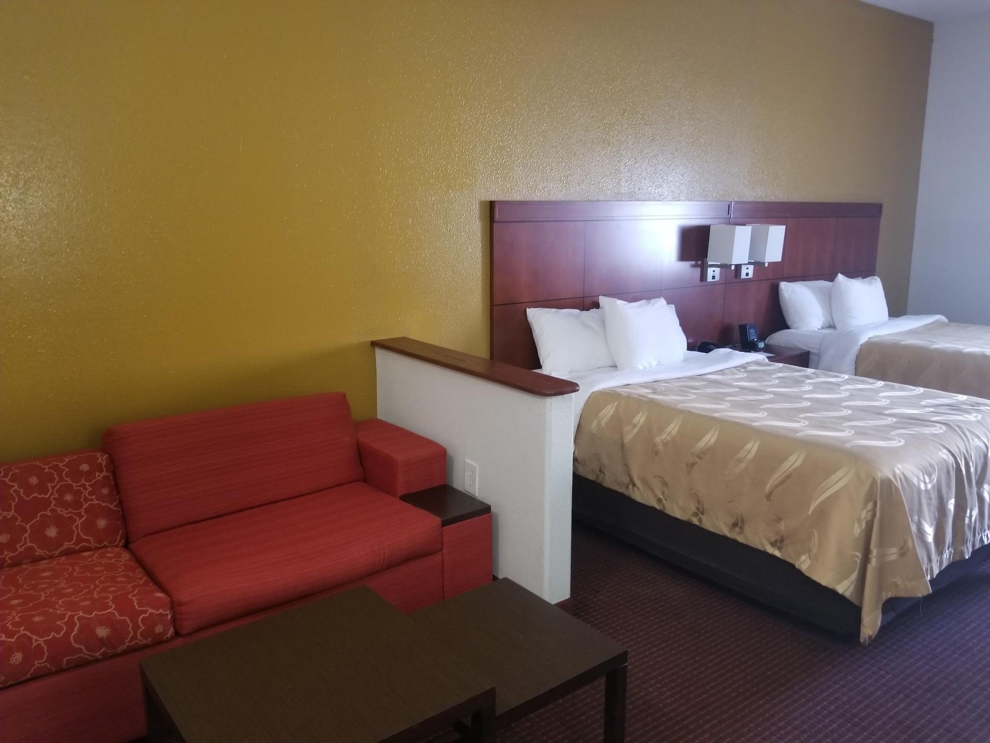 Quality Inn Zephyrhills-Dade City Buitenkant foto