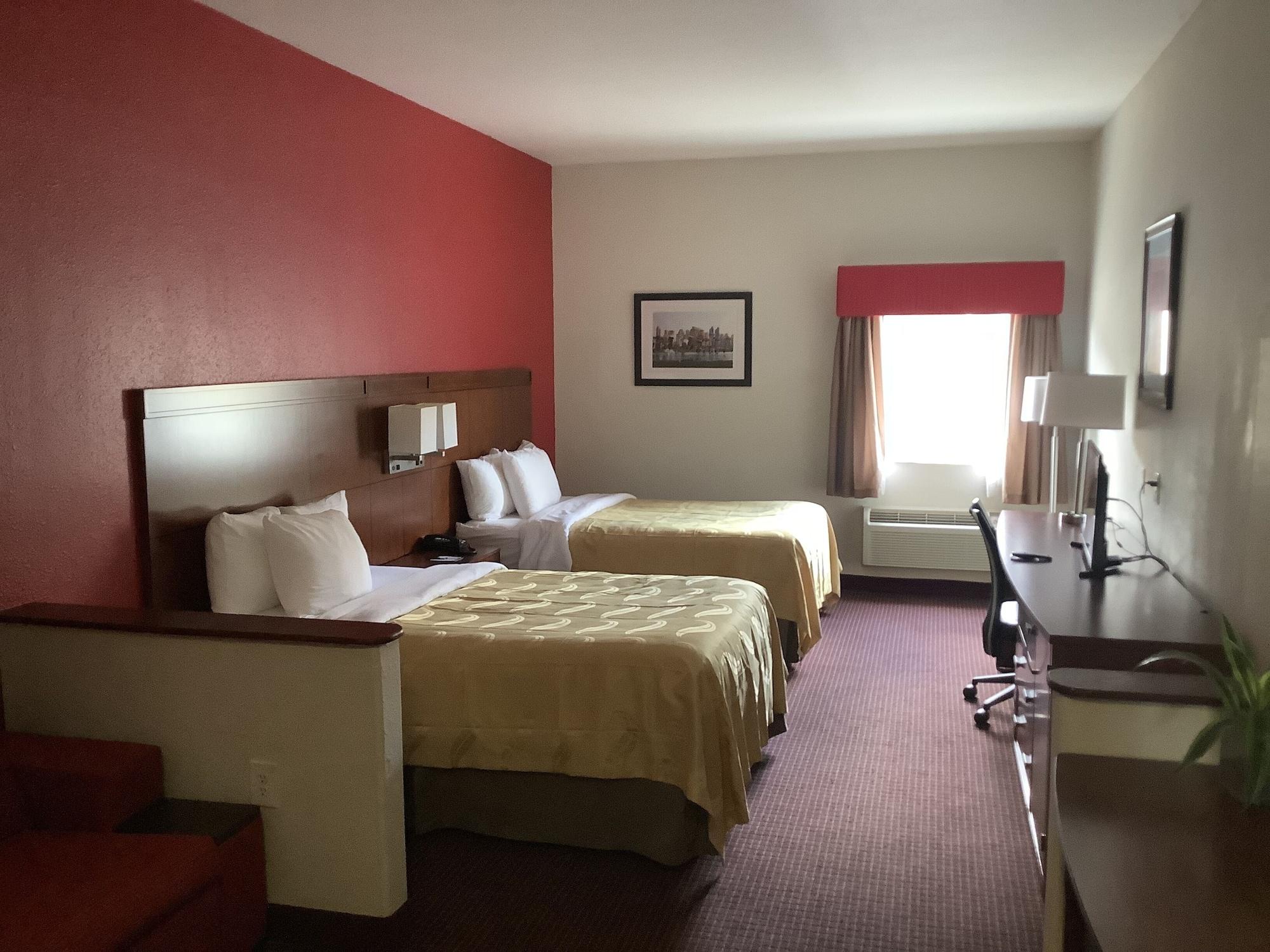 Quality Inn Zephyrhills-Dade City Buitenkant foto