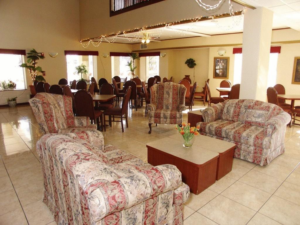 Quality Inn Zephyrhills-Dade City Buitenkant foto