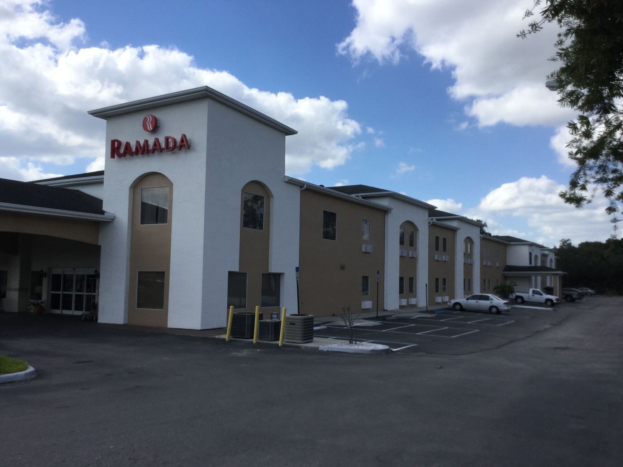Quality Inn Zephyrhills-Dade City Buitenkant foto